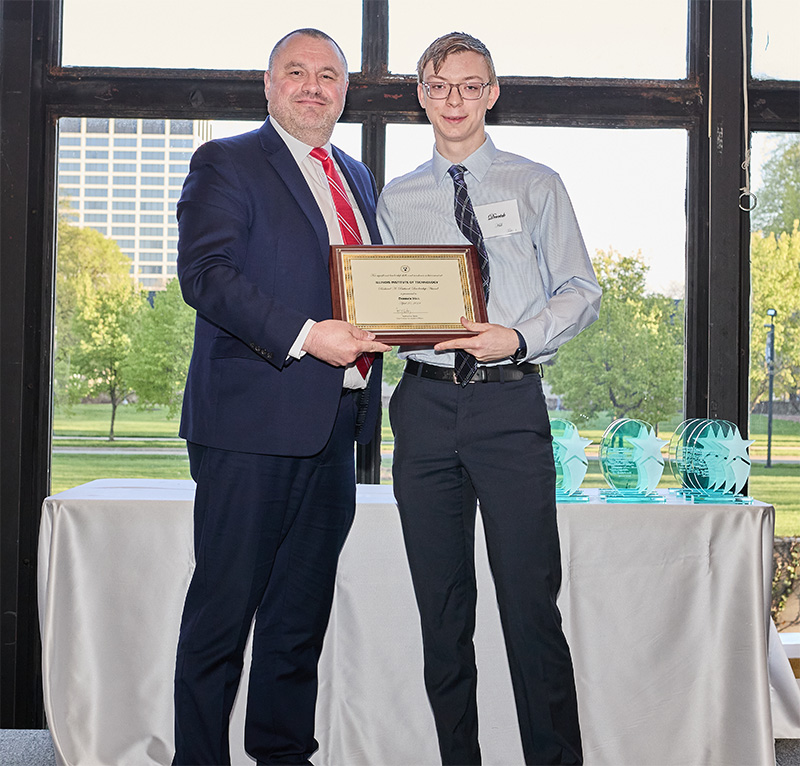 Babcock Award winner, Derrick Hill and Provost Ken Christensen