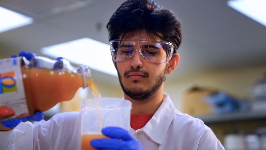 Tejas Suthar – Research That Matters Segment – The College Tour