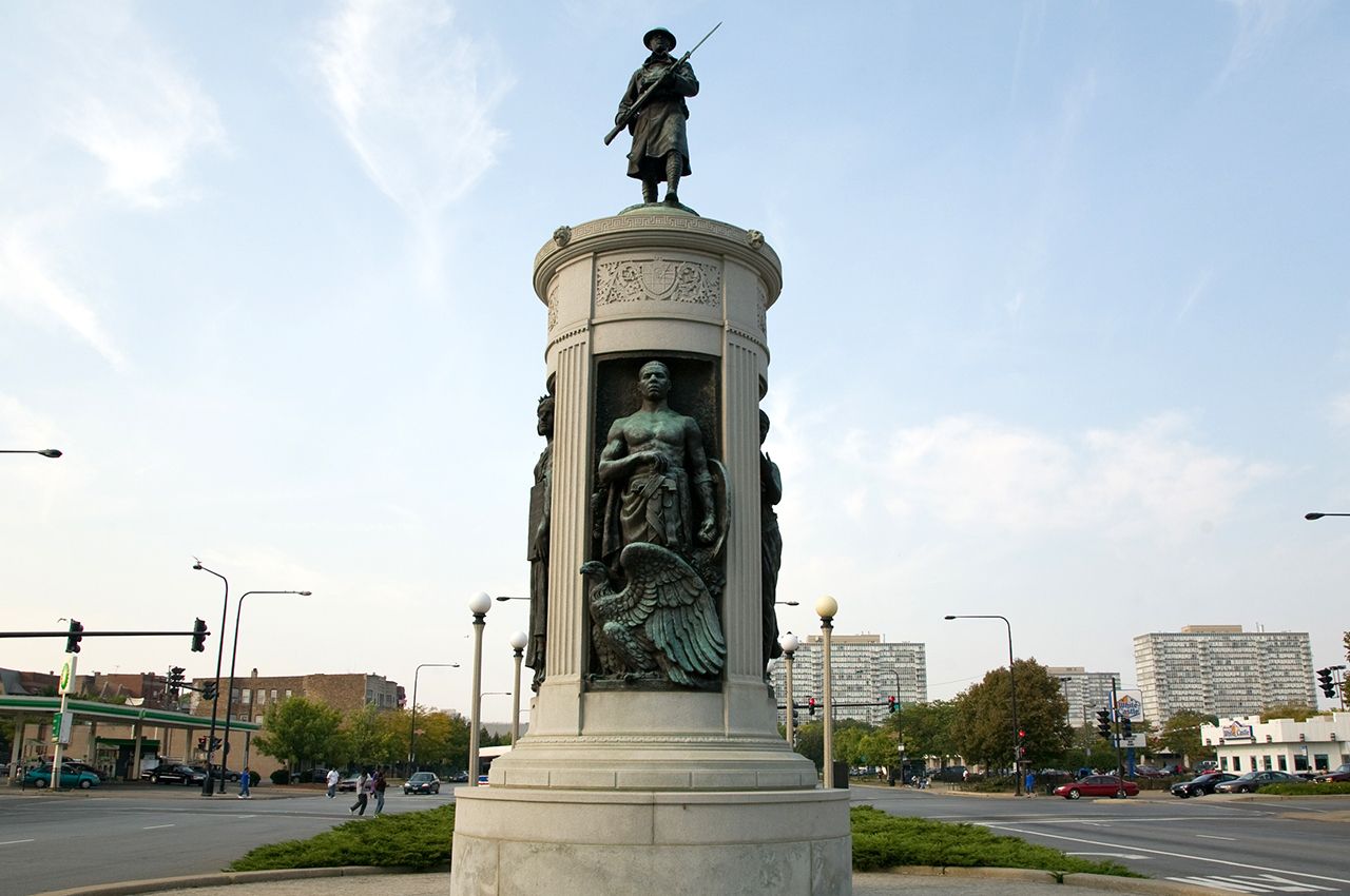 Victory Monument_Bronzeville 1280x850