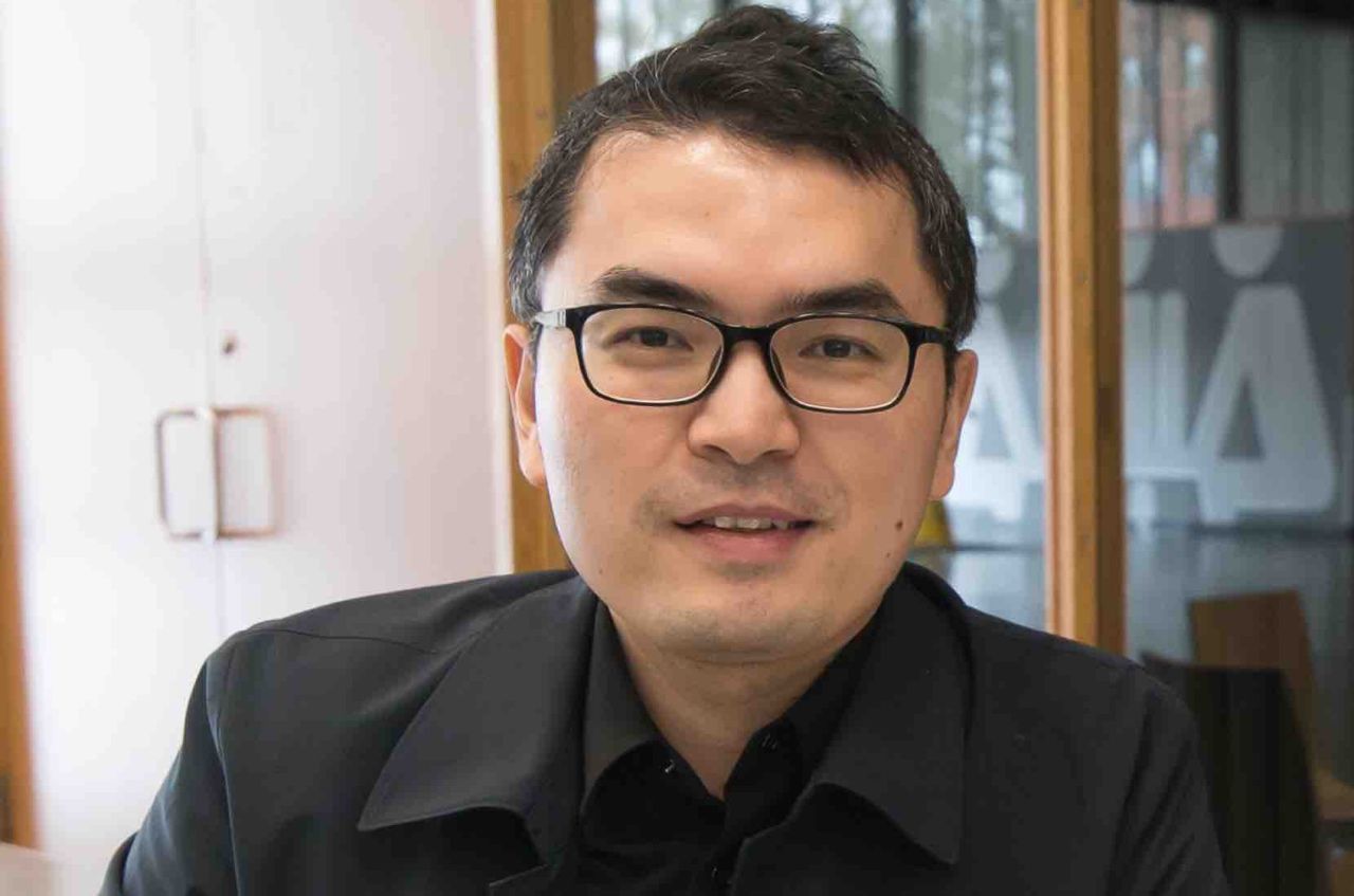 Headshot of Assistant Professor of Computer Science Binghui Wang.