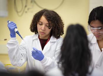 IFSH - photo of student at work in food science lab