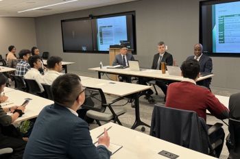 Illinois Tech students visit Northern Trust on a spring break visit with industry professionals.