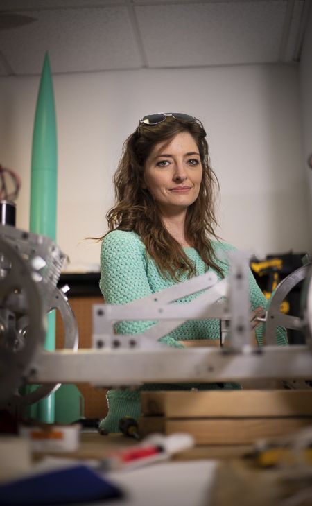 Photo of Andy de Fonseca in robotics lab