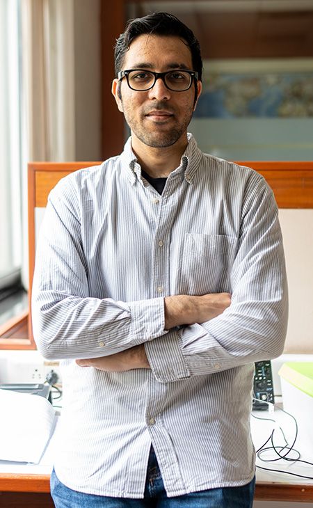 Illinois Tech alum Akshay Goliya