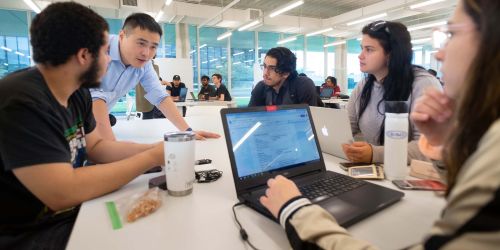 Students working on an IPRO at Kaplan Institute