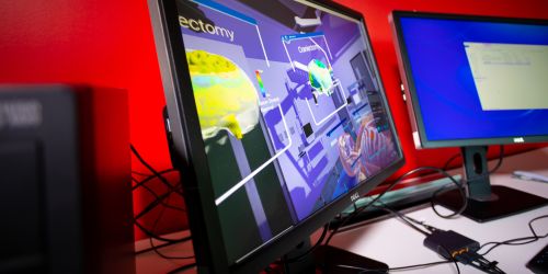 Students work in Illinois Tech’s IDMET lab