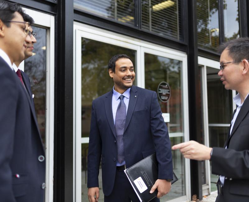 Stuart Students speak with an advisor