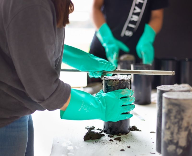 Illinois Tech students work in the construction engineering lab